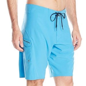 BILLABONG stretch board shorts